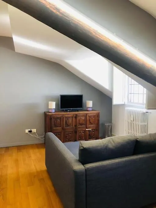Loft House Via Della Spiga 50 Lägenhet Milano